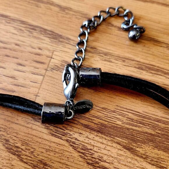 CHICO'S Hammered Gunmetal Black Pendant Necklace NORMCORE! - Picture 3 of 9